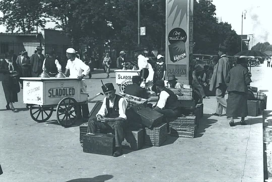 Glavni kolodvor oko 1930. godine (foto Vladimir Horvat)
